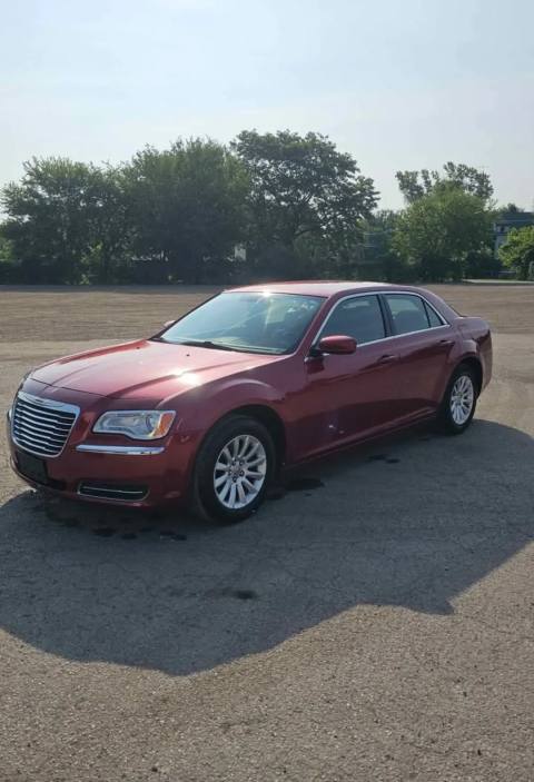 Vehicle photo 3