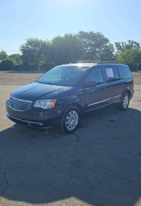 Vehicle photo 2